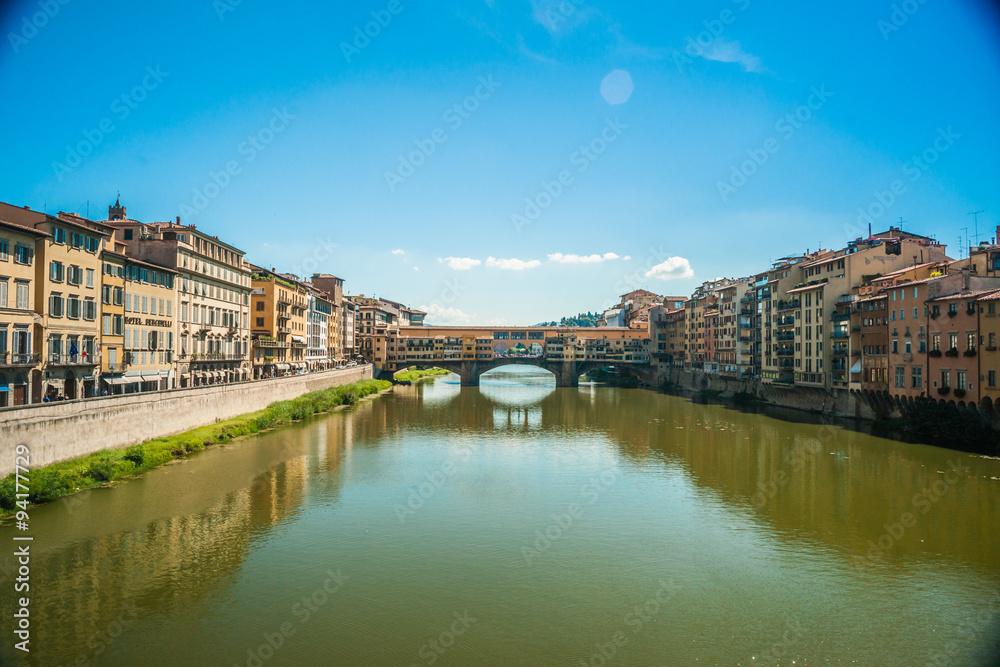 Pone Vecchio over Arno river in Florence, Italy.