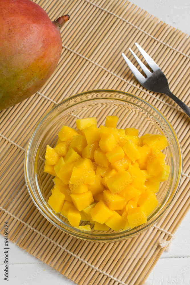 Fresh fruit: Mango Fresh fruit: Mango