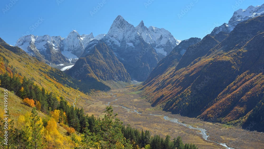 Fototapeta premium Valley in Caucasus
