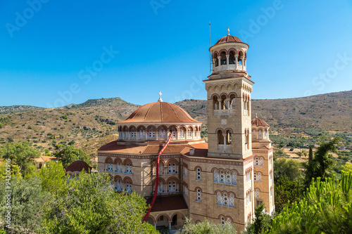 Fotografía Saint Nektarios church on Aegina island, Greece