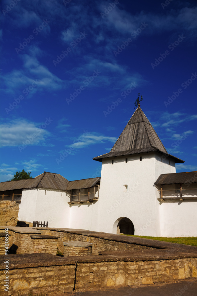 Fototapeta premium White stone tower of Pskov Kremlin, Russia