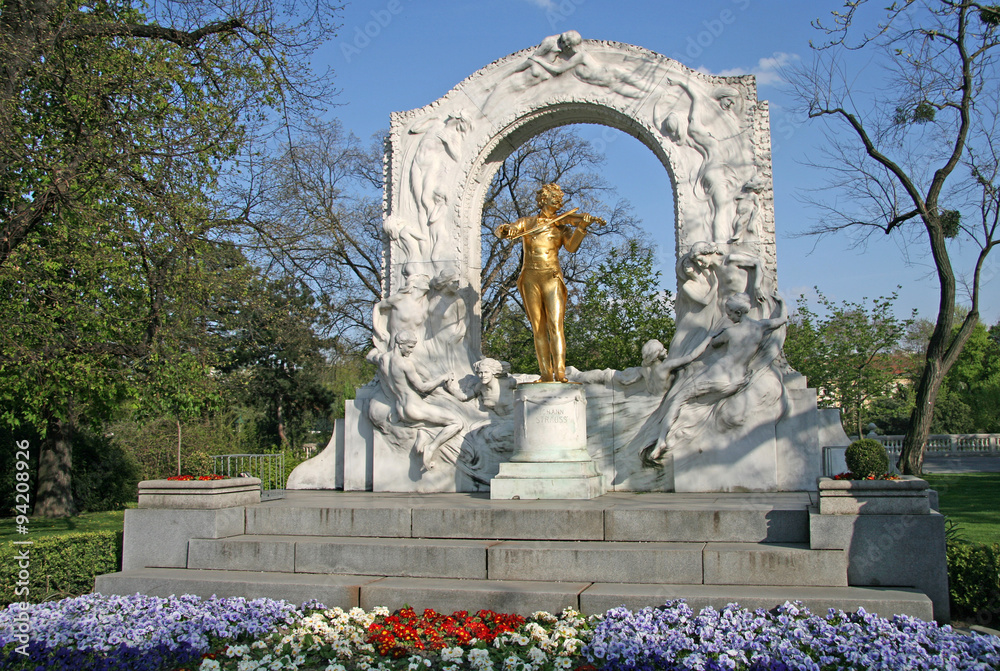 VIENNA, AUSTRIA - APRIL 22, 2010: Statue of Johann Strauss in Vienna Stadtpark