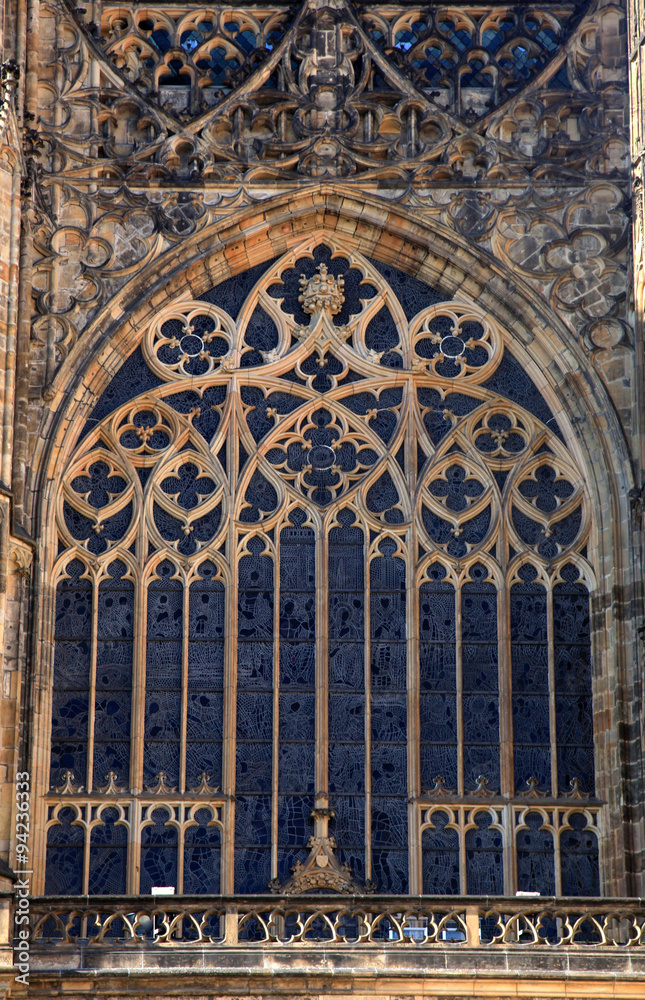 Obraz premium Gothic window of St.Vitus cathedral in Prague