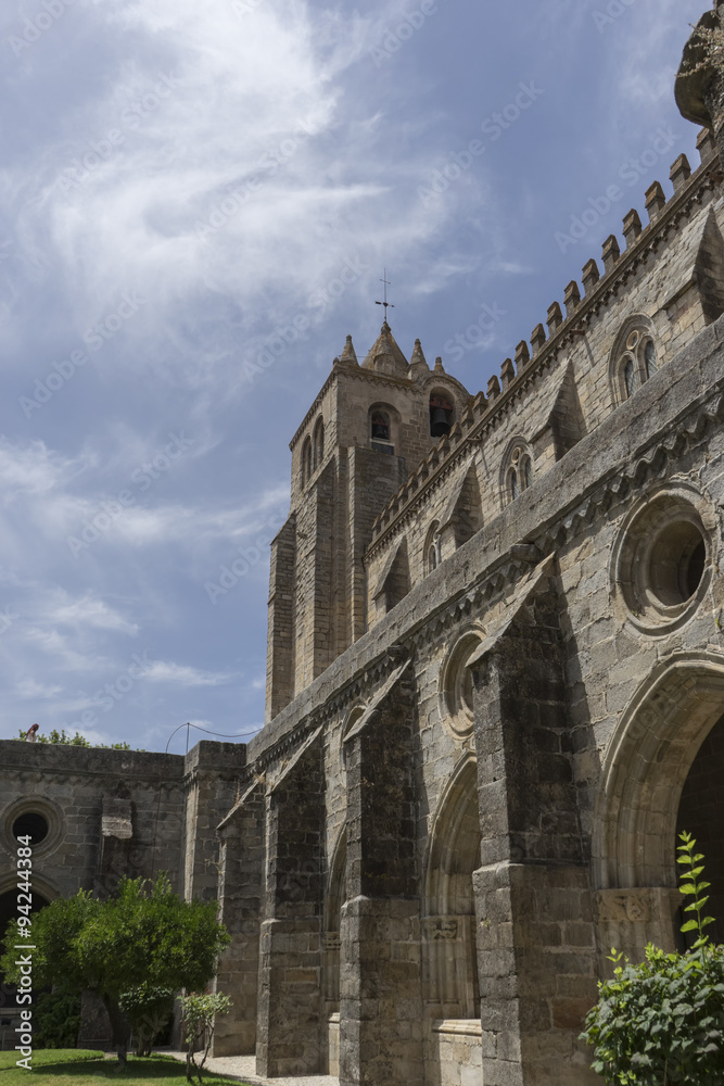Catedral Basílica de Nuestra Señora de la Asunción de Évora, Portugal