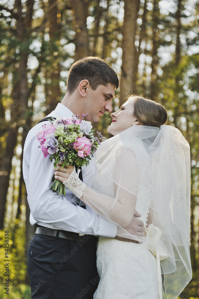 The bride looks into the eyes of the groom 3931. The bride looks into the eyes of the groom 3931.