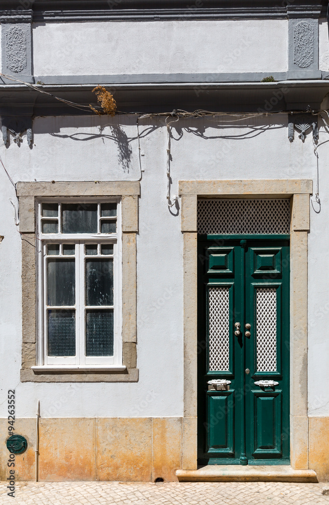 Ragged building Ragged building