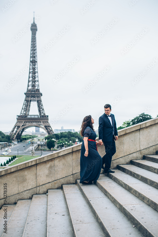 Bride and groom having a romantic moment on their wedding day in Paris