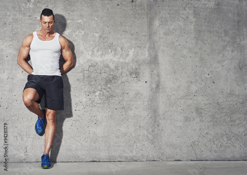 Fit and healthy man, muscul...