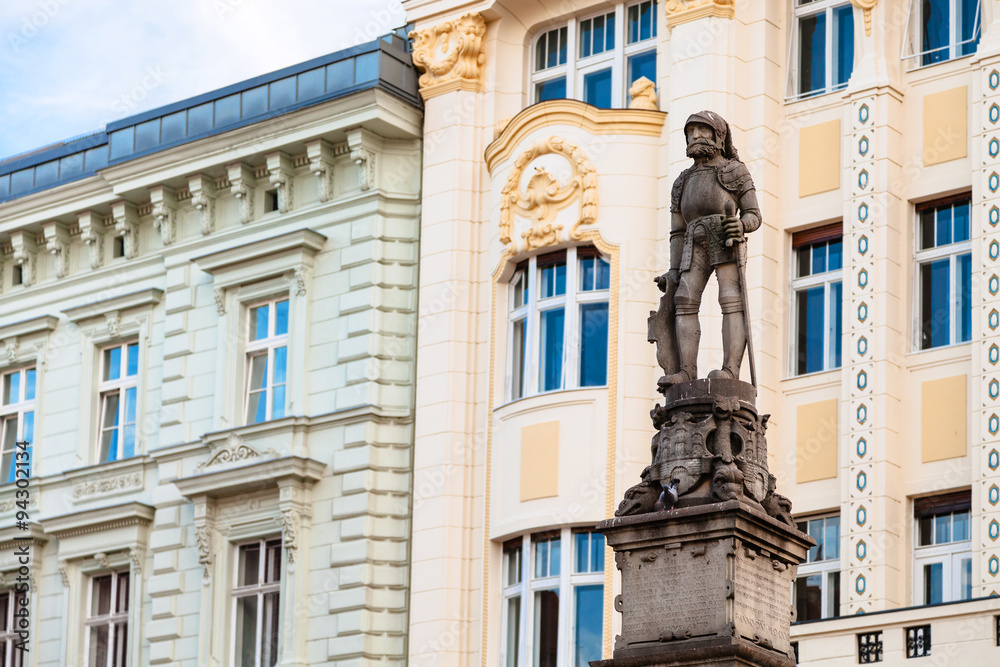 Fototapeta premium Roland Fountain on Main Square, Bratislava