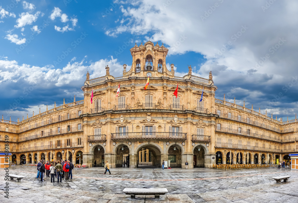 Fototapeta premium Famous historic Plaza Mayor in Salamanca, Castilla y Leon, Spain