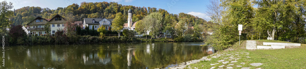 Flößerstadt Wolfratshausen im Herbst als Panoramabild Flößerstadt Wolfratshausen im Herbst als Panoramabild