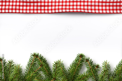 Karoband mit Tannenzweigen