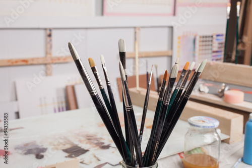 brushes for paintings