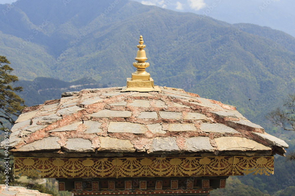 ブータン、ドチュラ峠のチョルテン（仏塔）