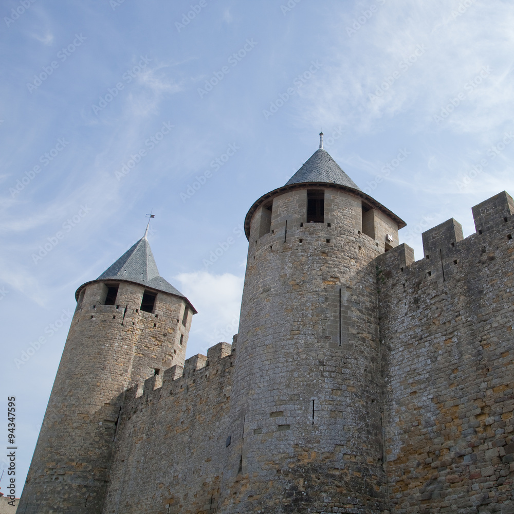 Deux tours de Carcassonne