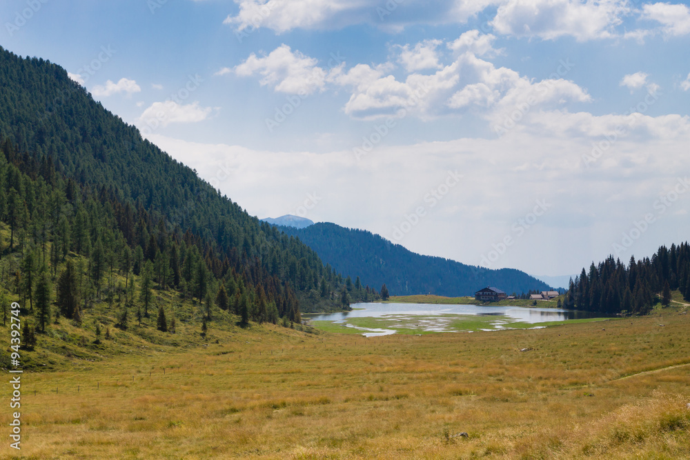 Obraz premium Beautiful alpine panorama