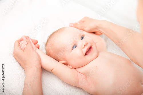 Baby arm massage