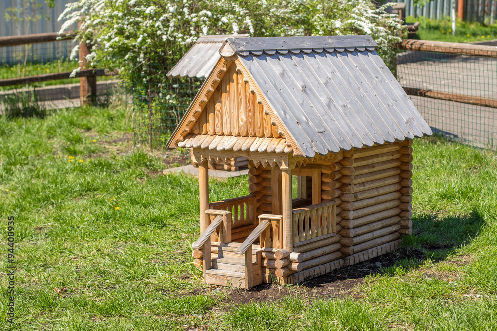 Obraz premium Decorative wooden house