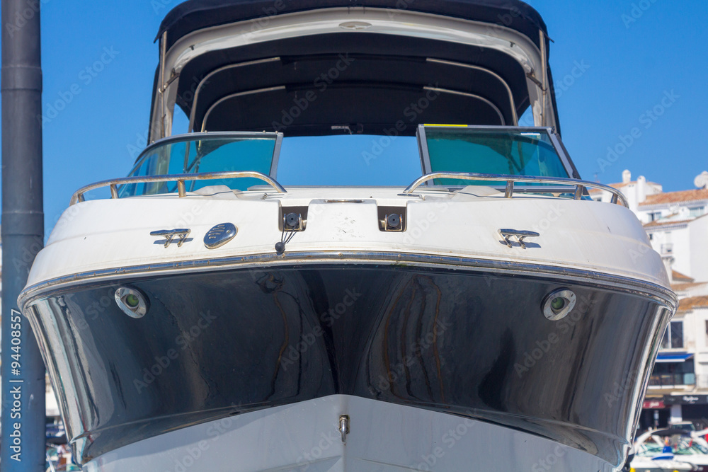 Fototapeta premium modern boat front view