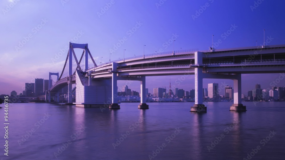 レインボーブリッジと東京湾　タイムラプス