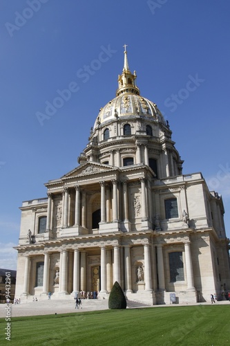 Les Invalides  tombeau de Napol  on    Paris