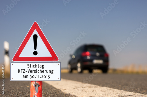 Stichtag Kfz-Versicherung Schild