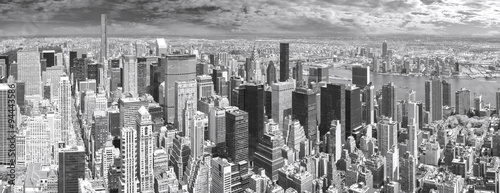 Black and white panoramic view of Manhattan, New York, USA. #94443586