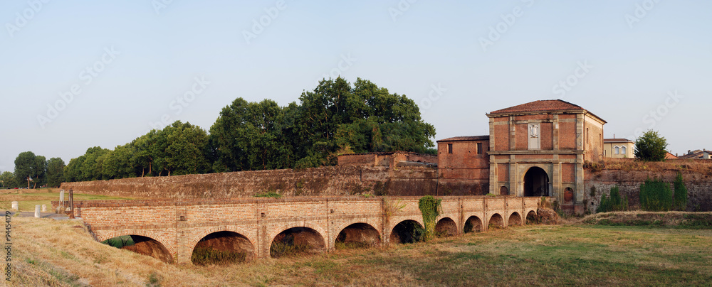 Fototapeta premium Piacenza - Porta Borghetto