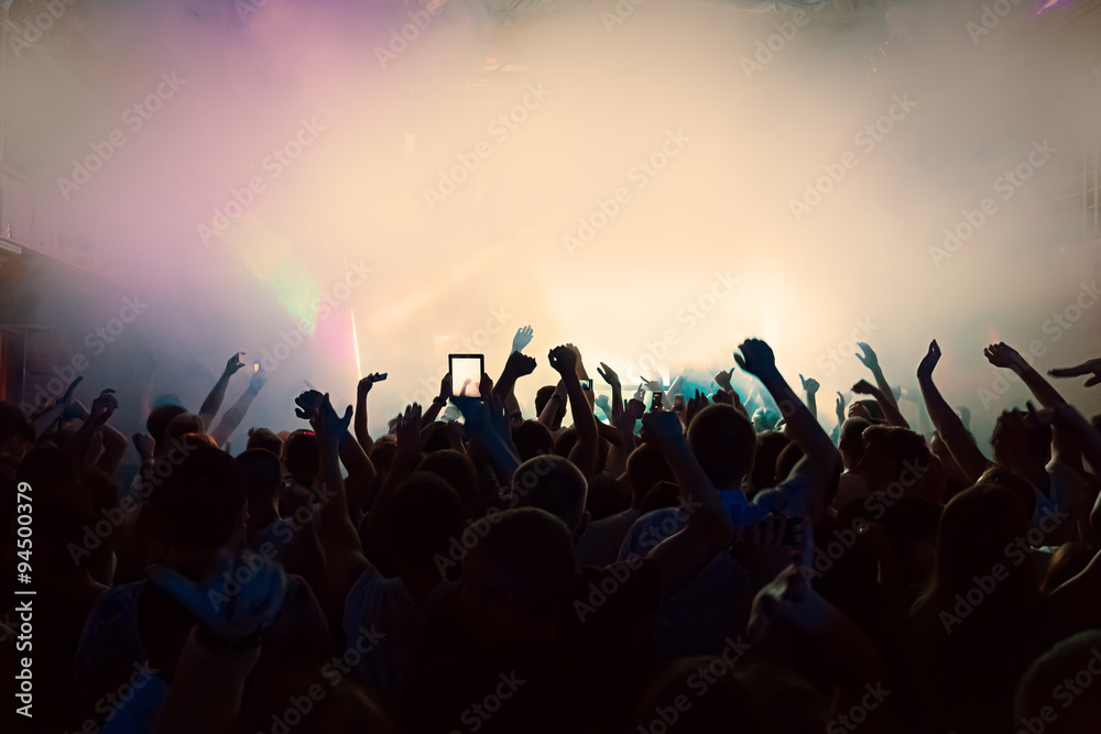 Obraz premium silhouettes of a crowd party concert music happy