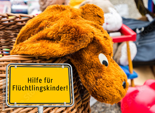 Hilfe für Flüchtlingskinder!  photo