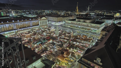 4K Striezelmarkt Dresden - Christmas Market Timelapse Germany - the oldes christmas market in germany.