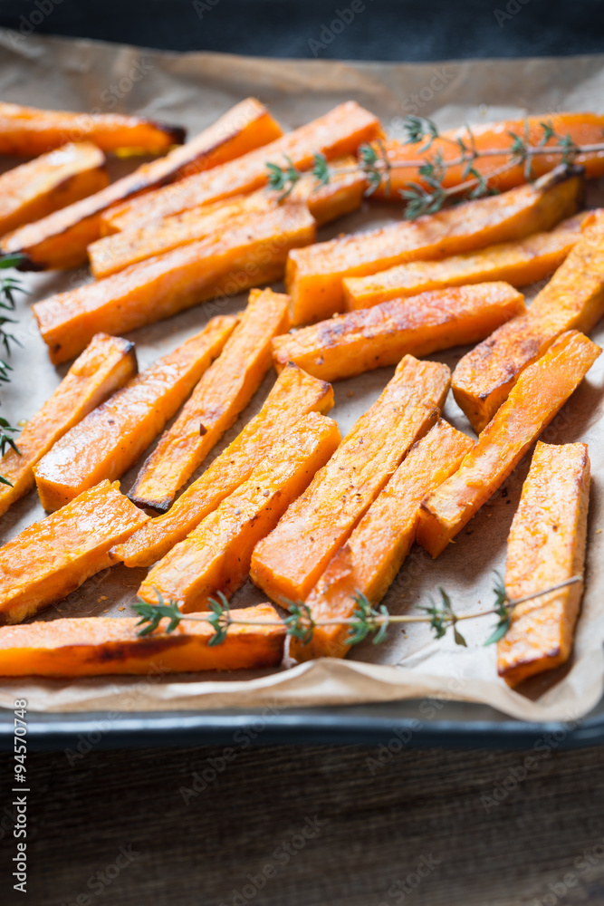 Gegrillte Süsskartoffelsticks Gegrillte Süsskartoffelsticks