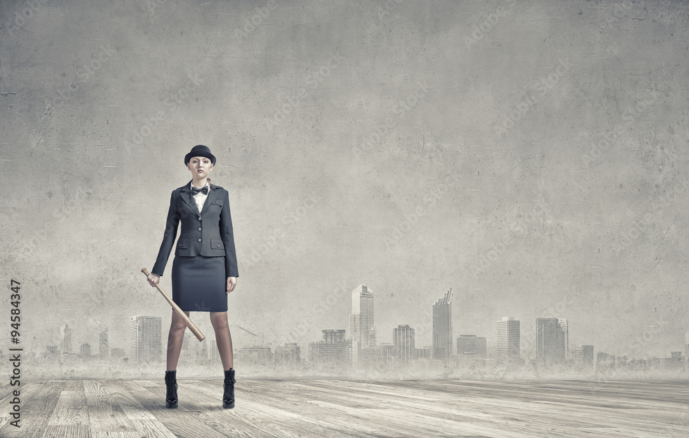 Obraz premium Woman with baseball bat