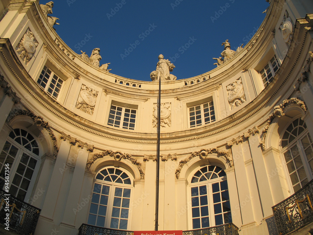 Bruxelles, façade concave du palais Charles de Lorraine, Belgique