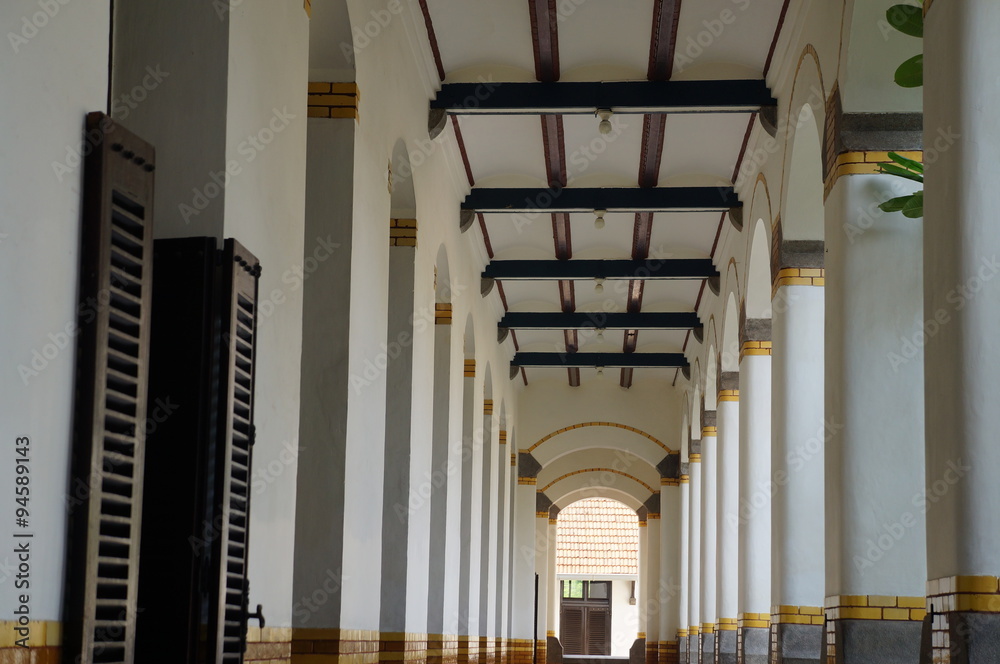 Fototapeta premium Fill This Empty Space