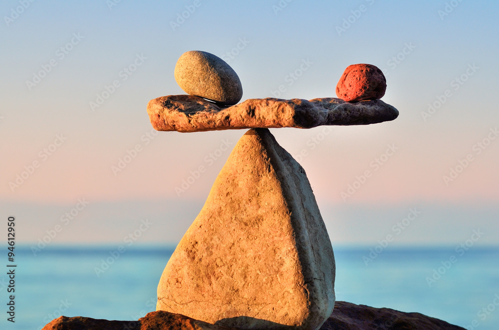 Well-balanced of stones