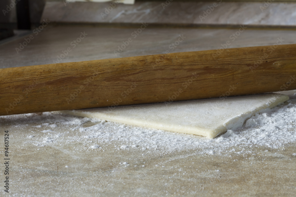 raw dough raw dough