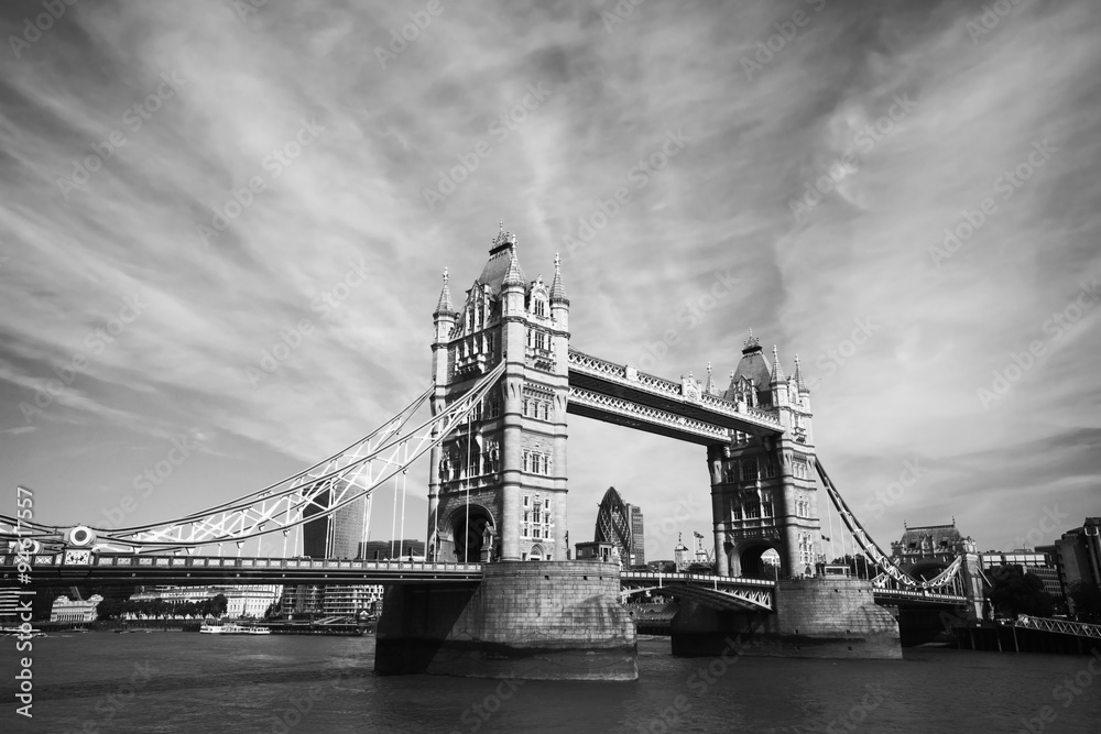 monochrome view of Tower Bridge in London