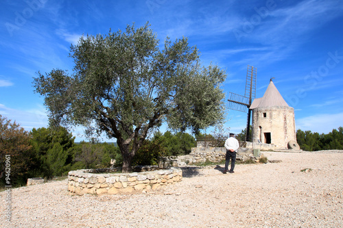 Moulin de Daudet à Fontvieille / Provence (France) photo