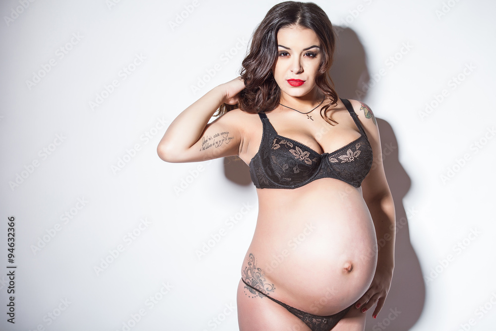 Sexy pregnant woman in lingerie. Stylish and sexy pregnancy Stock Photo |  Adobe Stock