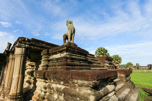 Giant stone lions on each side of the terrace guard the monument in Angkor Wat   © lunx