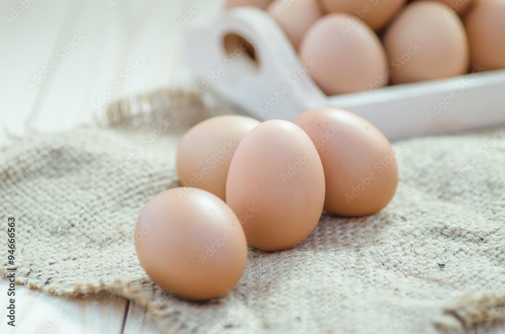 Raw egg put on old sack, Raw egg put on old sack,
