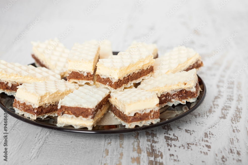 Chocolate and Vanilla Wafer Cookie Chocolate and Vanilla Wafer Cookie
