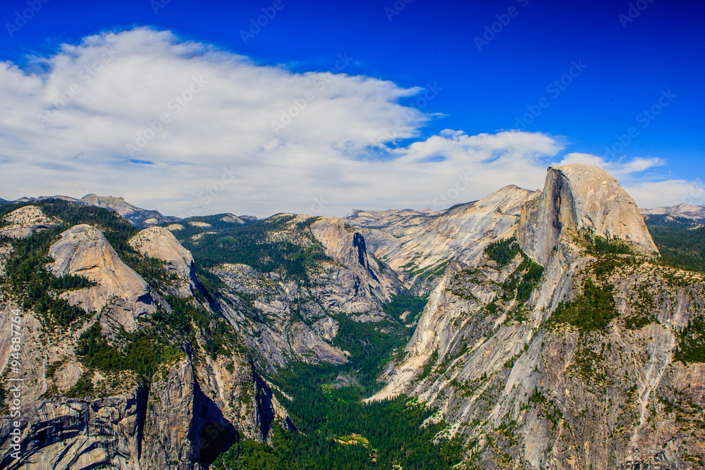 Glacier Point in Yosemite National Park, California, USA