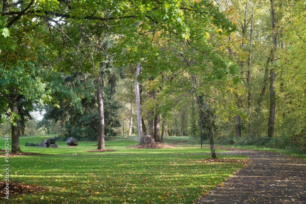 Obraz premium Alton Baker Park Trail