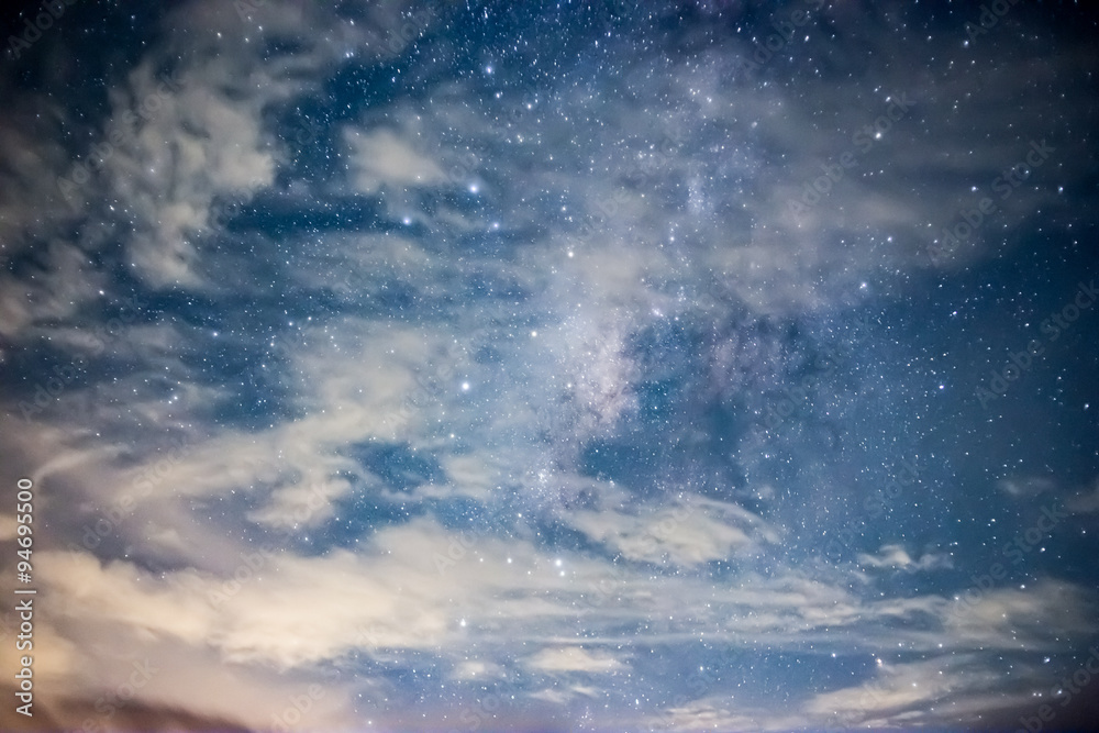 Obraz premium Milky way with clouds