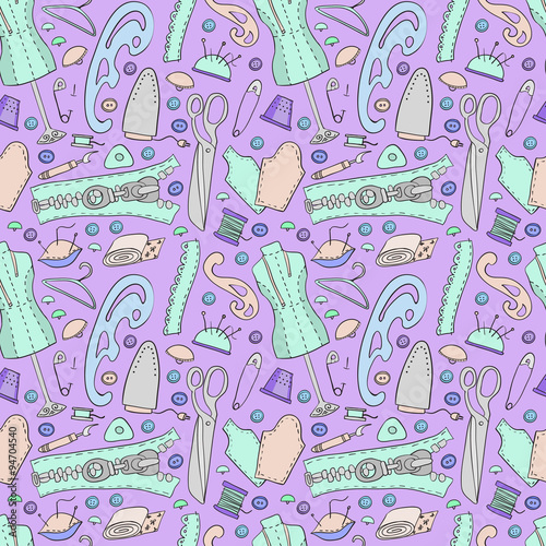 Seanless pattern with sewing equipment.