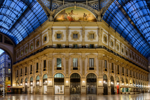 Wallpaper Mural Milano, Galleria Vittorio Emanuele Torontodigital.ca