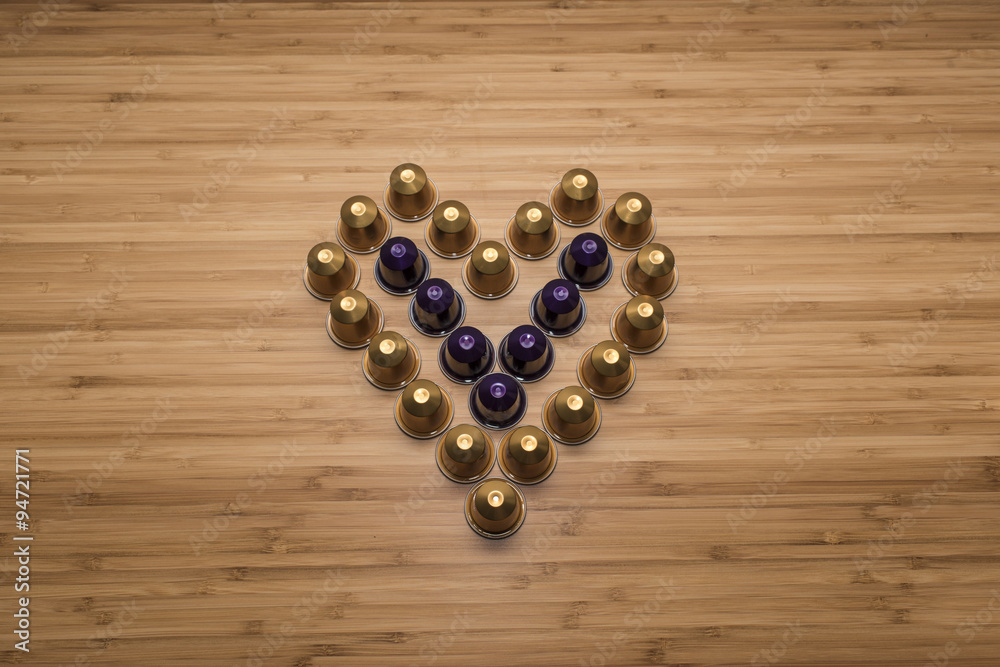Composizione capsule caffè a forma di cuore Composizione capsule caffè a forma di cuore