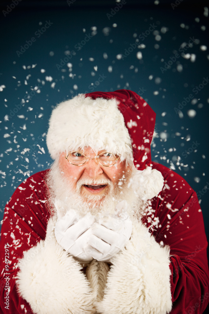Santa: Santa Claus Blowing Snow Santa: Santa Claus Blowing Snow
